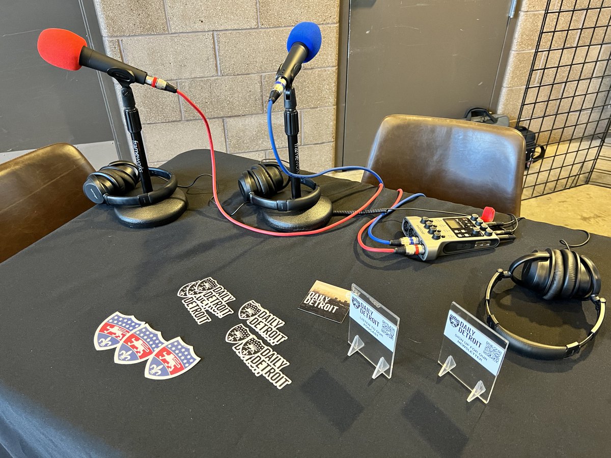 TheDailyDetroit's tweet photo. Our mobile #podcast setup by @RandyWalker at @allthingsdetday #AllThingsDetroit https://t.co/C0evdRuiDz