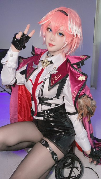 Twitterのコスプレ画像14