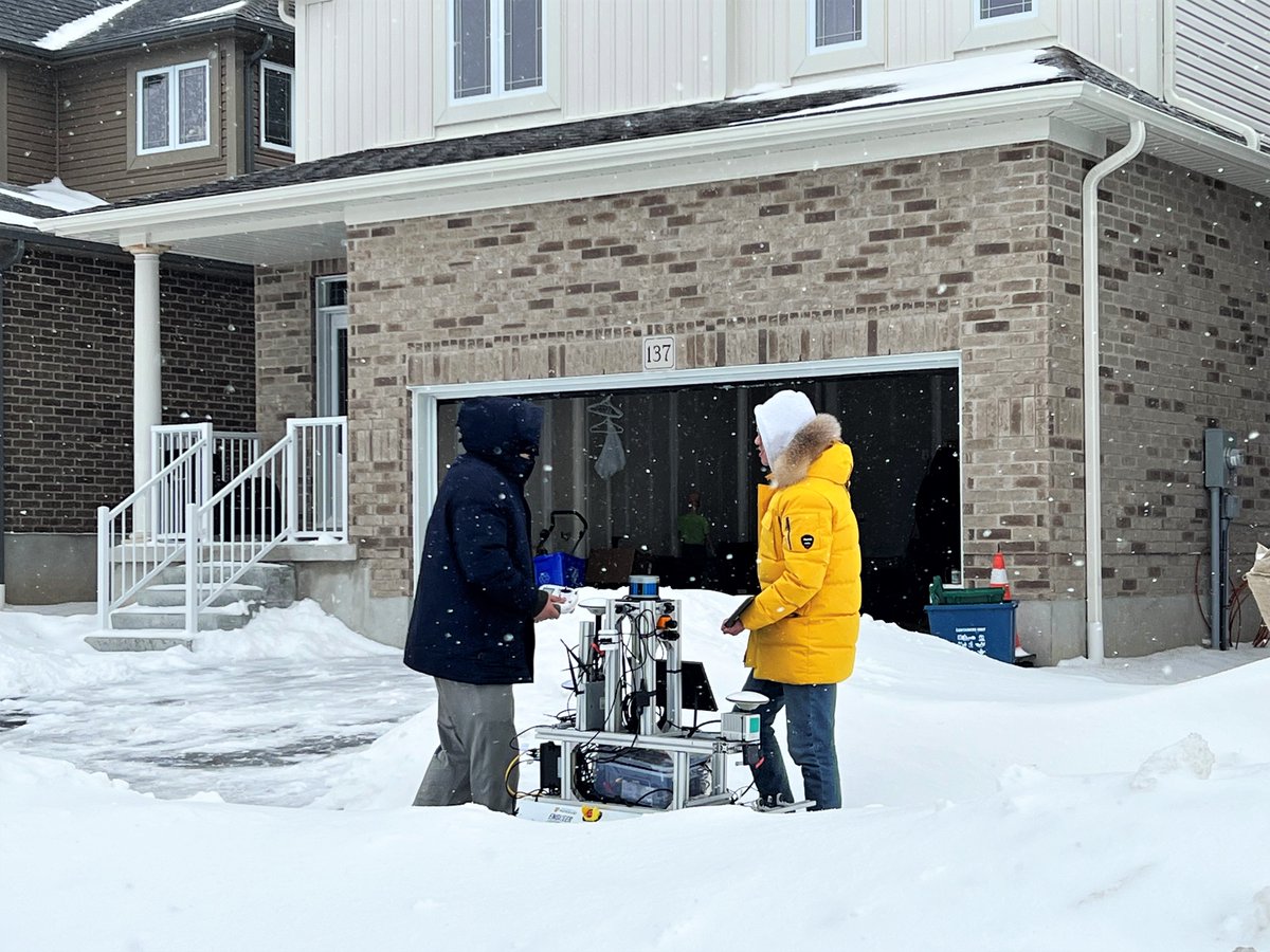 A snow day is not our enemy! Team LoopX loves the opportunity to test the isolated three-layer safety system design which includes high-level perception, close-range collision avoidance, and human-in-the-loop monitoring and control.#LoopX #entrepreneurs #deeplearning #safetyfirst
