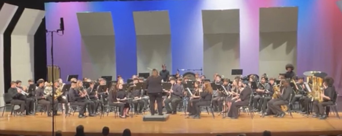 nkcband's tweet photo. We could not be more proud of our students and their effort this year. 4 ensembles, 8 different pieces of music, and 80 amazing musicians who gave everything to these performances.We are grateful to all of you for constantly raising the bar, no matter the obstacles #NorthtownTrue https://t.co/PY6uGkLrTC