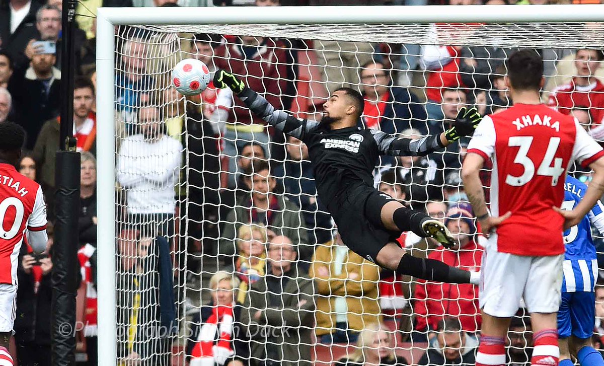 simondackpix's tweet photo. Seagulls win 2-1 at Arsenal yesterday #northstandchat #BHAFC #brightonfootball #PremierLeague #arsenalvbrighton @NorthStandChat https://t.co/vX7tUZeEwv