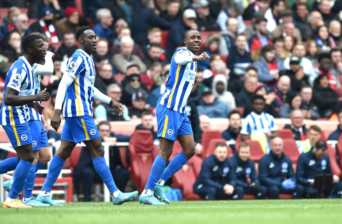 simondackpix's tweet photo. Seagulls win 2-1 at Arsenal yesterday #northstandchat #BHAFC #brightonfootball #PremierLeague #arsenalvbrighton @NorthStandChat https://t.co/vX7tUZeEwv