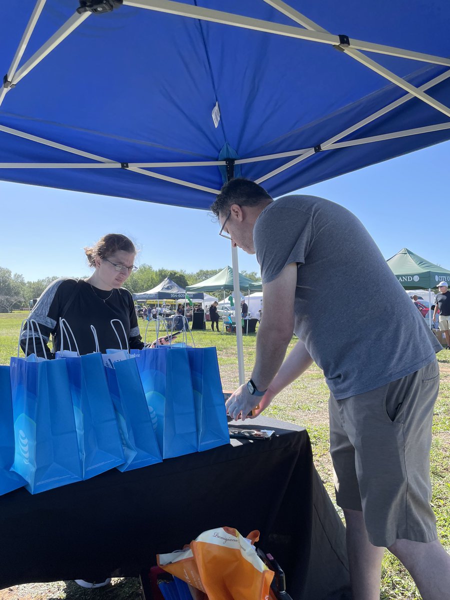Sutid Nitibhon (@sutid_s) on Twitter photo Beautiful Day ☀️at Parkland Farmers Market. Thank you Sunrise store and Boca Town Center for teaming up to another successful event day 🤝🤝
<a href="/Dar_lyncastro/">Darlyn S Castro 🌸</a> <a href="/KusherAaron/">Aaron Kusher</a> <a href="/MuhammadBhimani/">Muhammad H Bhimani ™</a> <a href="/sutid_s/">Sutid Nitibhon</a> <a href="/SoonNitibhon/">Soon Nitibhon</a> <a href="/MelissaA2022/">Melissa Alarcon</a>
<a href="/Syed110/">Syed Hasan</a> <a href="/dr_mfarhan/">Muhammad Farhan</a>
#teamup #bocatowncenter #sunrise Beautiful Day ☀️at Parkland Farmers Market. Thank you Sunrise store and Boca Town Center for teaming up to another successful event day 🤝🤝
<a href="/Dar_lyncastro/">Darlyn S Castro 🌸</a> <a href="/KusherAaron/">Aaron Kusher</a> <a href="/MuhammadBhimani/">Muhammad H Bhimani ™</a> <a href="/sutid_s/">Sutid Nitibhon</a> <a href="/SoonNitibhon/">Soon Nitibhon</a> <a href="/MelissaA2022/">Melissa Alarcon</a>
<a href="/Syed110/">Syed Hasan</a> <a href="/dr_mfarhan/">Muhammad Farhan</a>
#teamup #bocatowncenter #sunrise