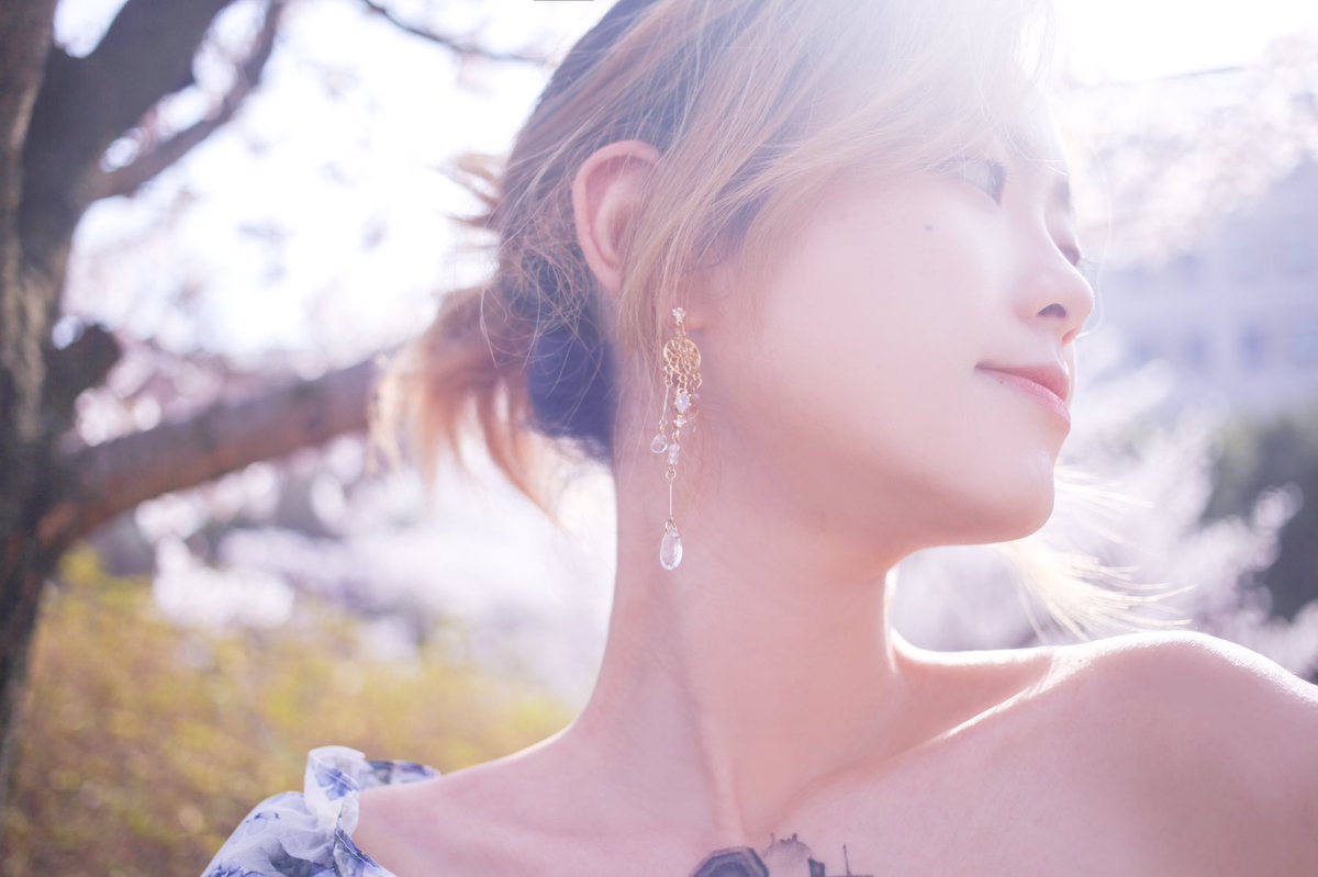 Epinephrine_01's tweet photo. [22.04.09] 벚꽃촬영 1 
Model: @JMD_2200315_T 
Photo: @Epinephrine_01 

#profmong_photo https://t.co/XE7ws9V4HD