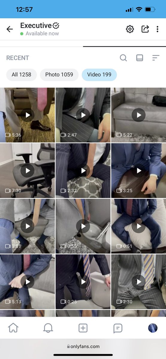 Execcash22's tweet photo. https://t.co/Dnwdr3Jym6      199 videos —> 5.99 to join                     RT and Comment will pick two winners for a free membership. You will get a DM personally from me with link. 
#suitmaster #suitdom #suitboss #verbalabuse #verbaldomination #suitferish #cashmaster #paypig https://t.co/UdwuZFOW4U