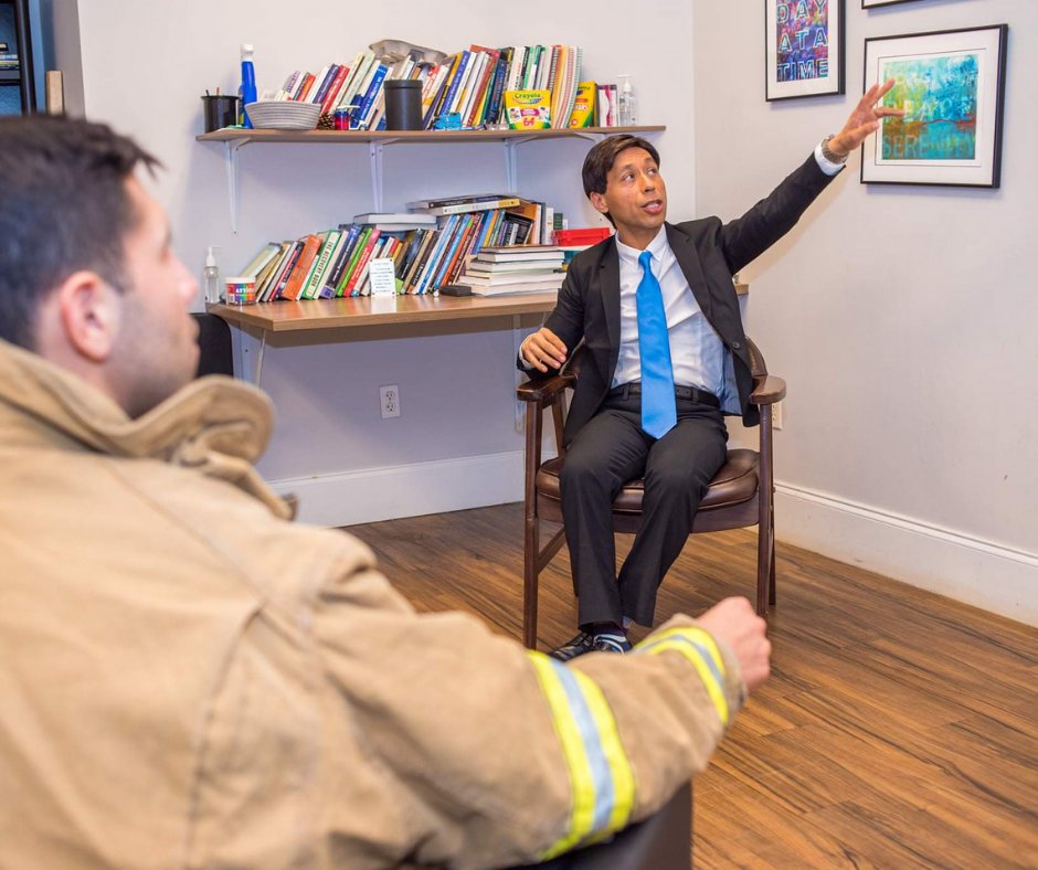 I am a licensed clinical social worker, community advocate, law enforcement trainer, and the candidate to flip #NC11 from 🔴 to 🔵in 2022.

We've built this grassroots campaign from the ground up, educating and advocating for the policies that WNC residents need most 🇺🇸