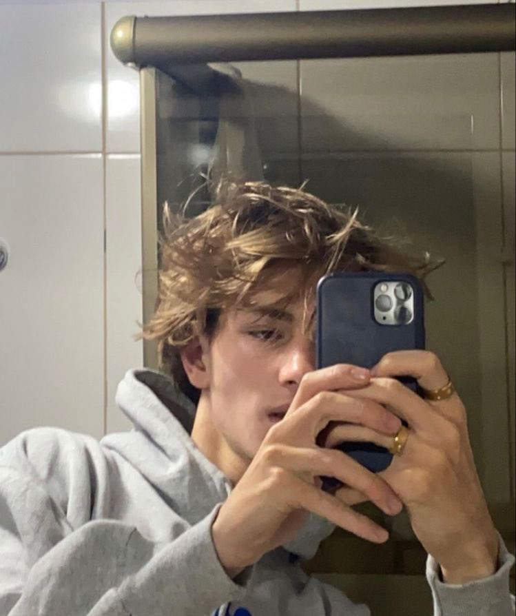 crrzykttnsmile's tweet photo. i hate this genre of teenage boy so much https://t.co/eZKFW6hnM7