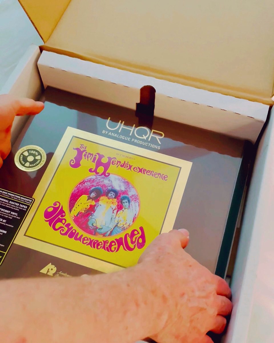 the_pressing's tweet photo. Finally! The new Jimi Hendrix Experience "Are You Experienced" UHQR from Analogue Productions has arrived! Listening 🎧 now. @analogue @JimiHendrix #uhqr #audiophile #vinylcollection #vinylcommunity https://t.co/FjLdwM4eir