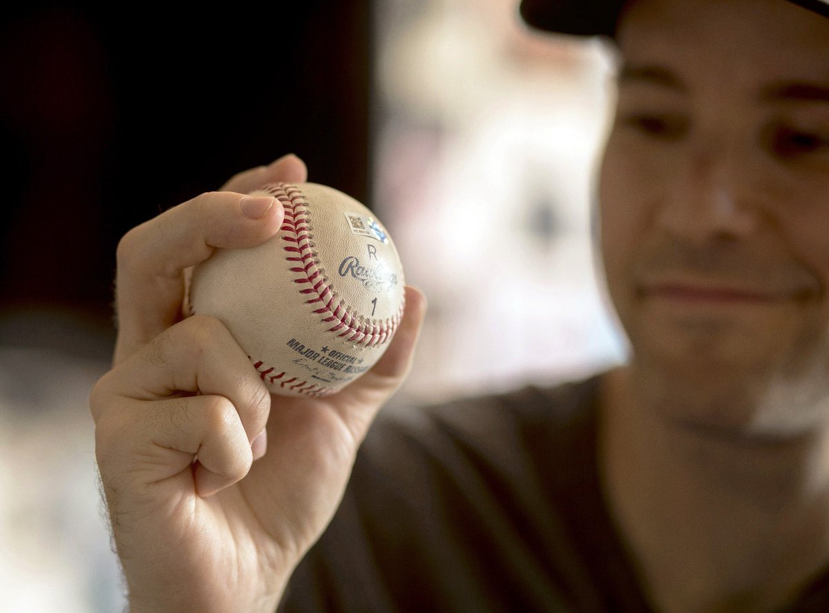 tlschwerz's tweet image. You may have seen @zack_hample catch a baseball, but I didn’t know who he was until seeing @votejs put together @Zackhamplemovie.

@mariacmarino shines in describing him.

Read more at @twinsdaily: twinsdaily.com/news-rumors/mi… @IBWAA