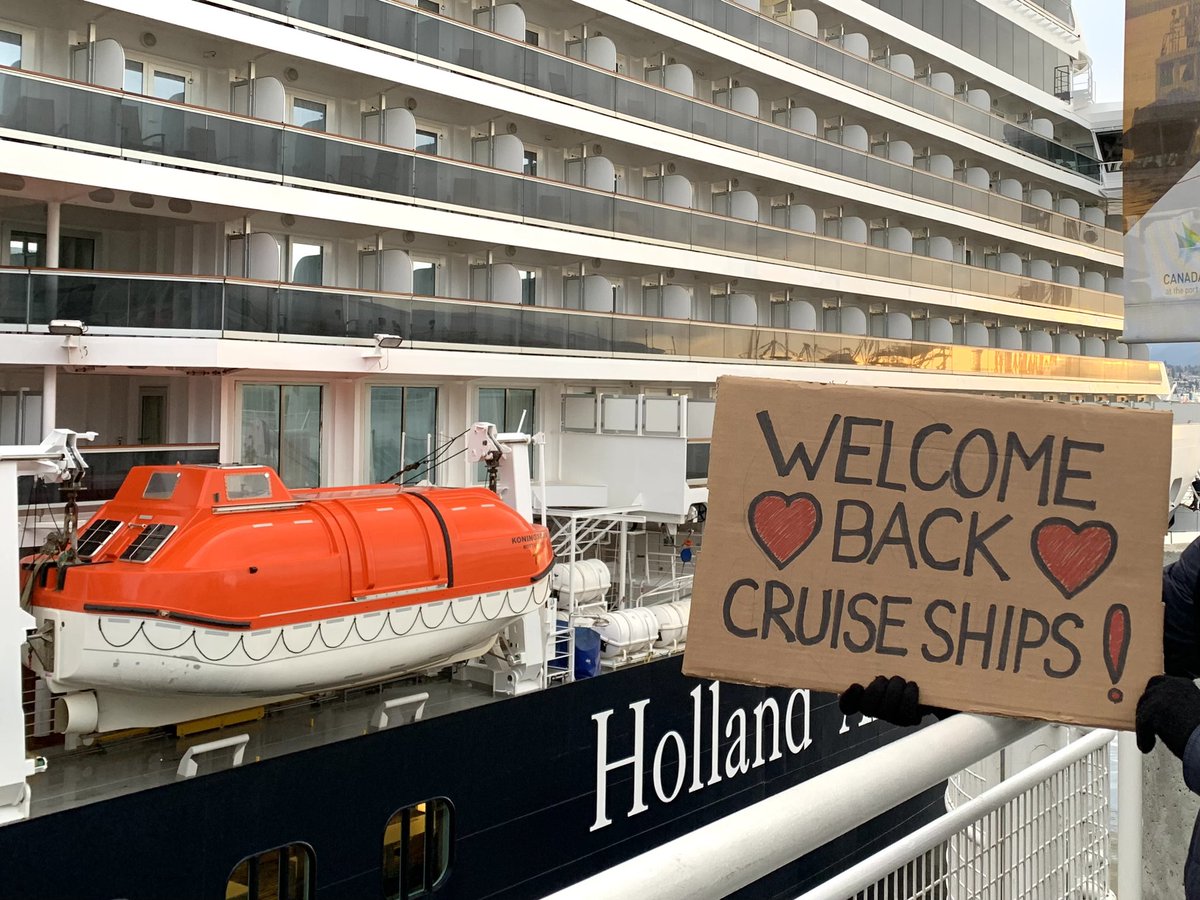 howtotravelbest's tweet photo. *Live* - on location.
Such a pleasure to personally welcome ms Koningsdam into her new (& long awaited) home port of #Vancouver this morn. A treat!
#cruiselife #travel #returntocruise #HollandAmerica #Koningsdam #OCanada #VanCity #CanadaPlace #travelmatters #HowToTravelBest https://t.co/Q46UUH18kB