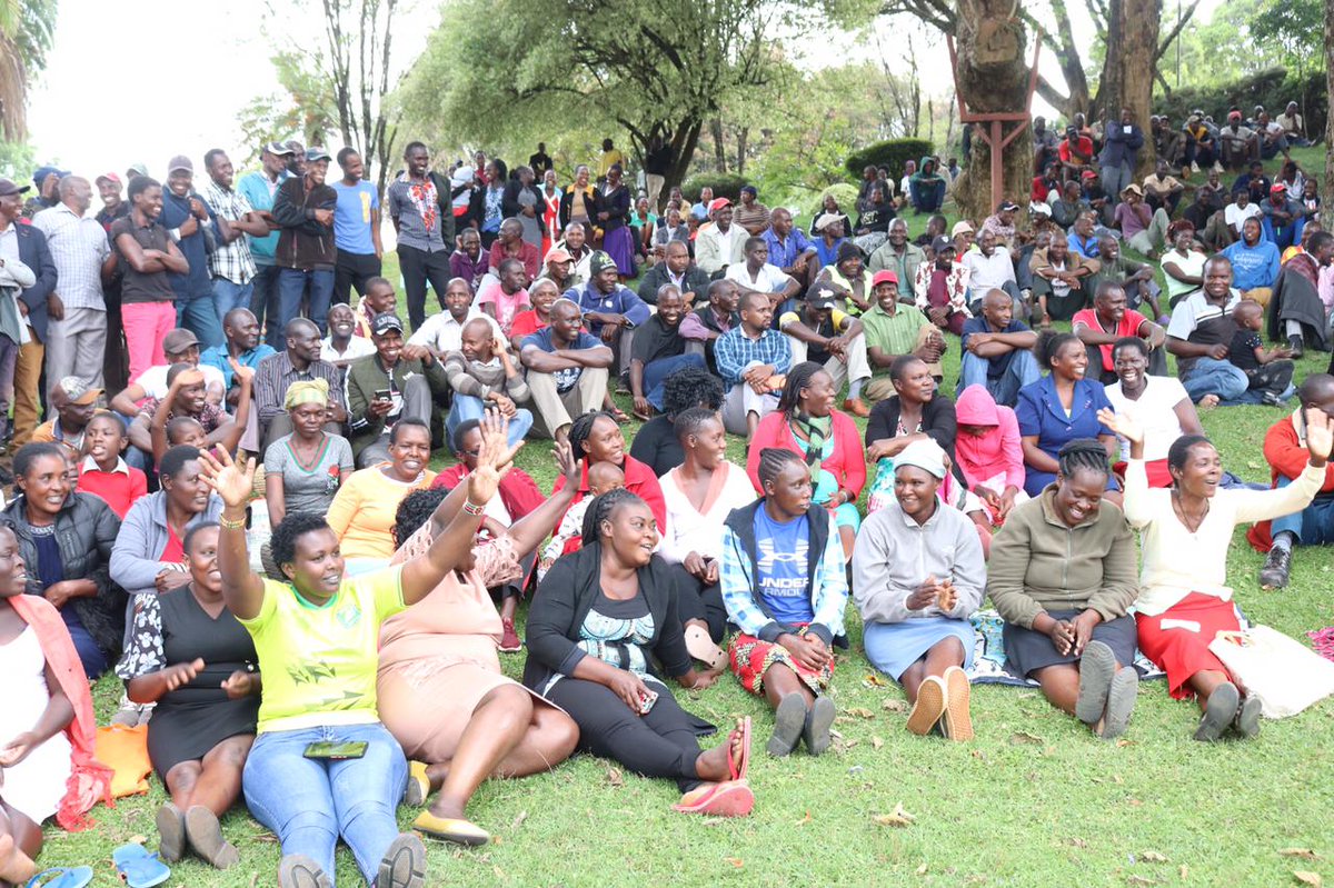 ketercharles's tweet photo. We will create a linkage between the county and the Multinational tea estates that will be actively engaged in finding solutions to issues that affect all employees and the local community.
#FormNiKuTransform
#KerichoKwanza https://t.co/mKQyJh8EsX