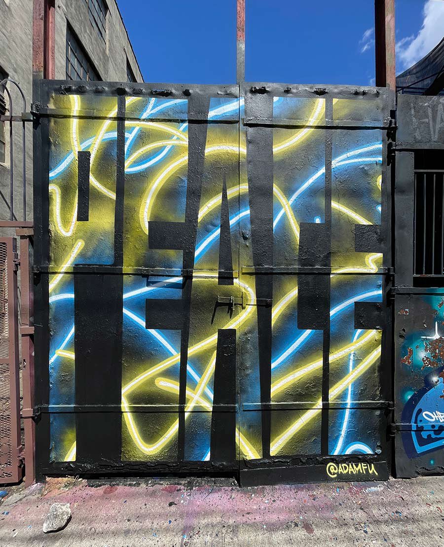 BSA IMAGES OF THE WEEK: 04.10.22 brooklynstreetart.com/2022/04/10/bsa… Adam Fujiyama (photo © Jaime Rojo)