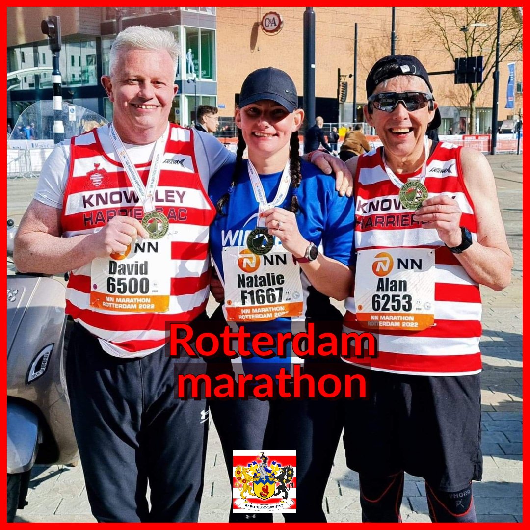 KnowsleyHarrier's tweet photo. The continental theme continues with members Alan & David and friend Natalie at Rotterdam marathon. David knocked a huge chunk of time from his previous PB & Alan thoroughly enjoyed his first marathon. Well done all! Sounds like a great event 🇦🇹👍🏻 😀
#rotterdammarathon #khac https://t.co/nEAsDv0kB4