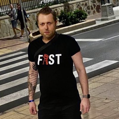 FFP1G87's tweet photo. #NewProfilePic https://t.co/OJZlMp2D9b