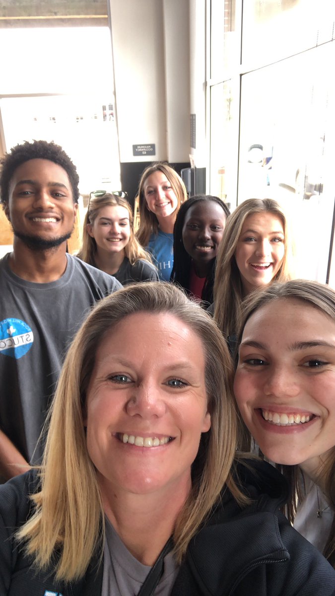 Mrs Coach Reeder (@reedertaylour) on Twitter photo When you head to a STUCO conference but need your chipotle fix first!! <a href="/RockHillHS/">Rock Hill High School</a> <a href="/bluehawkstuco/">RHHS StuCo</a> When you head to a STUCO conference but need your chipotle fix first!! <a href="/RockHillHS/">Rock Hill High School</a> <a href="/bluehawkstuco/">RHHS StuCo</a>
