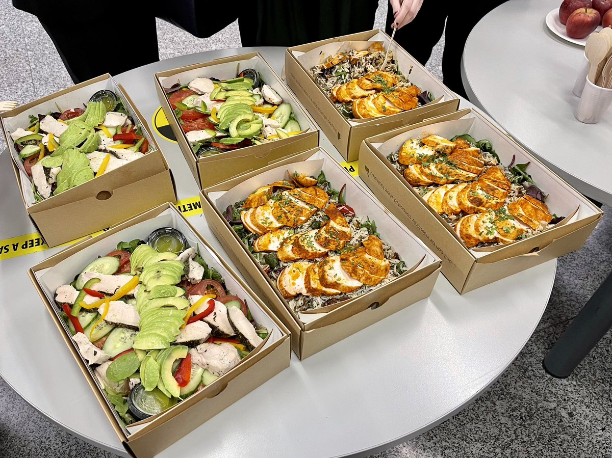 brianwong_'s tweet photo. Lunch is served! ππ½π½
After all their hard work, our #LonWHOpandemics π¦ delegates are refuelling and continuing their diplomatic discussions informally in the βSerpentine Barβ. π£π€
@LonWHO @UKModelWHO #ModelWHO #globalhealth #diplomacy https://t.co/mNpxXfig3c