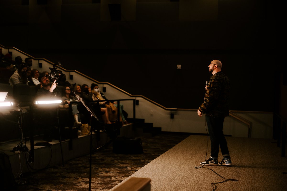 BrandonxxEvans's tweet photo. Last month I spoke at @Indianapolis_CM and looking at the pictures from the event, I'm just reminded that there is nothing better than good friends on this earth. 

📸 @JesKeepSwimming https://t.co/2lYomwtUov
