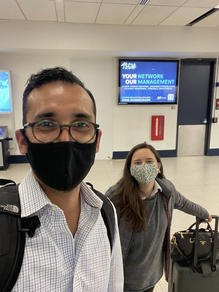 The conference tour continues! Happy to be joined by future co-chief Mary Acosta as we represent <a href="/UChicagoMed/">UChicago Medicine</a> <a href="/MedChiefs/">MedChiefs</a> at <a href="/AAIMOnline/">AAIM</a> #AIMW22