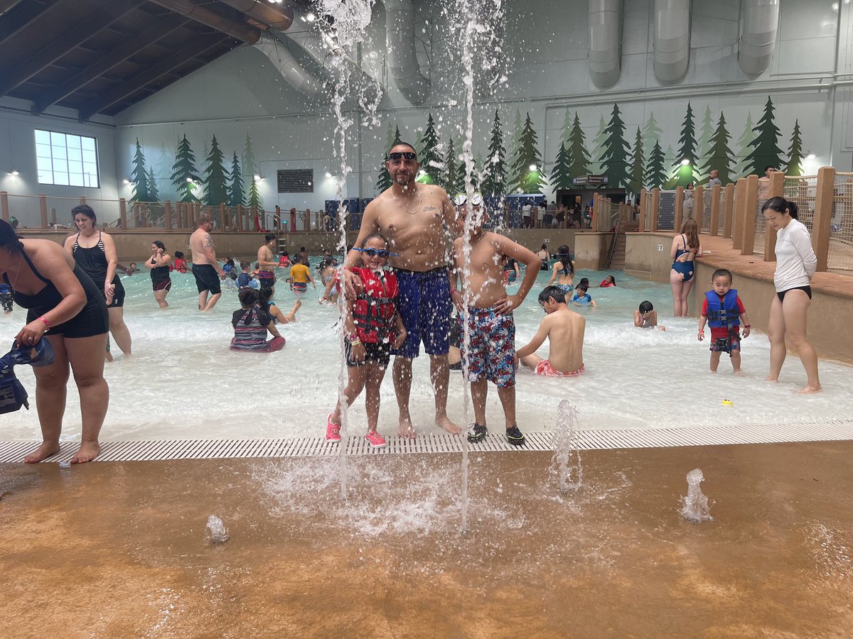 heynurse_Arlene's tweet photo. Happy 10th birthday Matthew! #gwl #weekendvacay #doubledigits https://t.co/Y1528Kqxd5