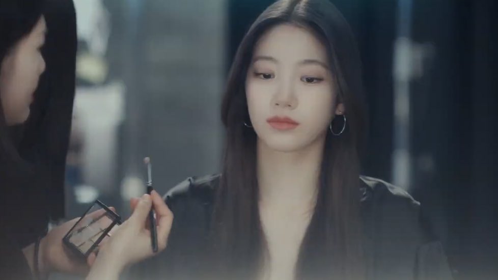 lesserafimpics_'s tweet image. KAZUHA in FEARLESS SHOW