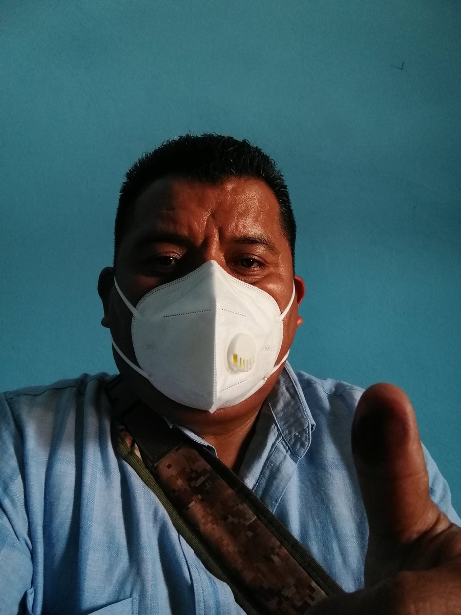 pablo751230's tweet photo. A votar todos por la ratificacion de AMLO @Leshpapash @Paola_Guga @LyzArroyo https://t.co/hqMAHyV27G