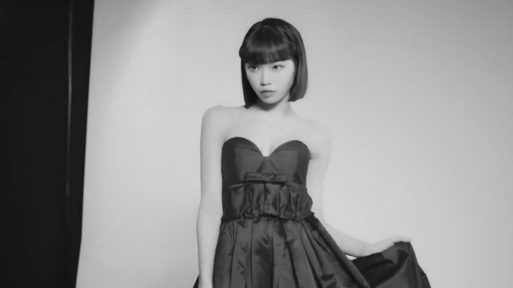 lesserafimpics_'s tweet image. CHAEWON in FEARLESS SHOW