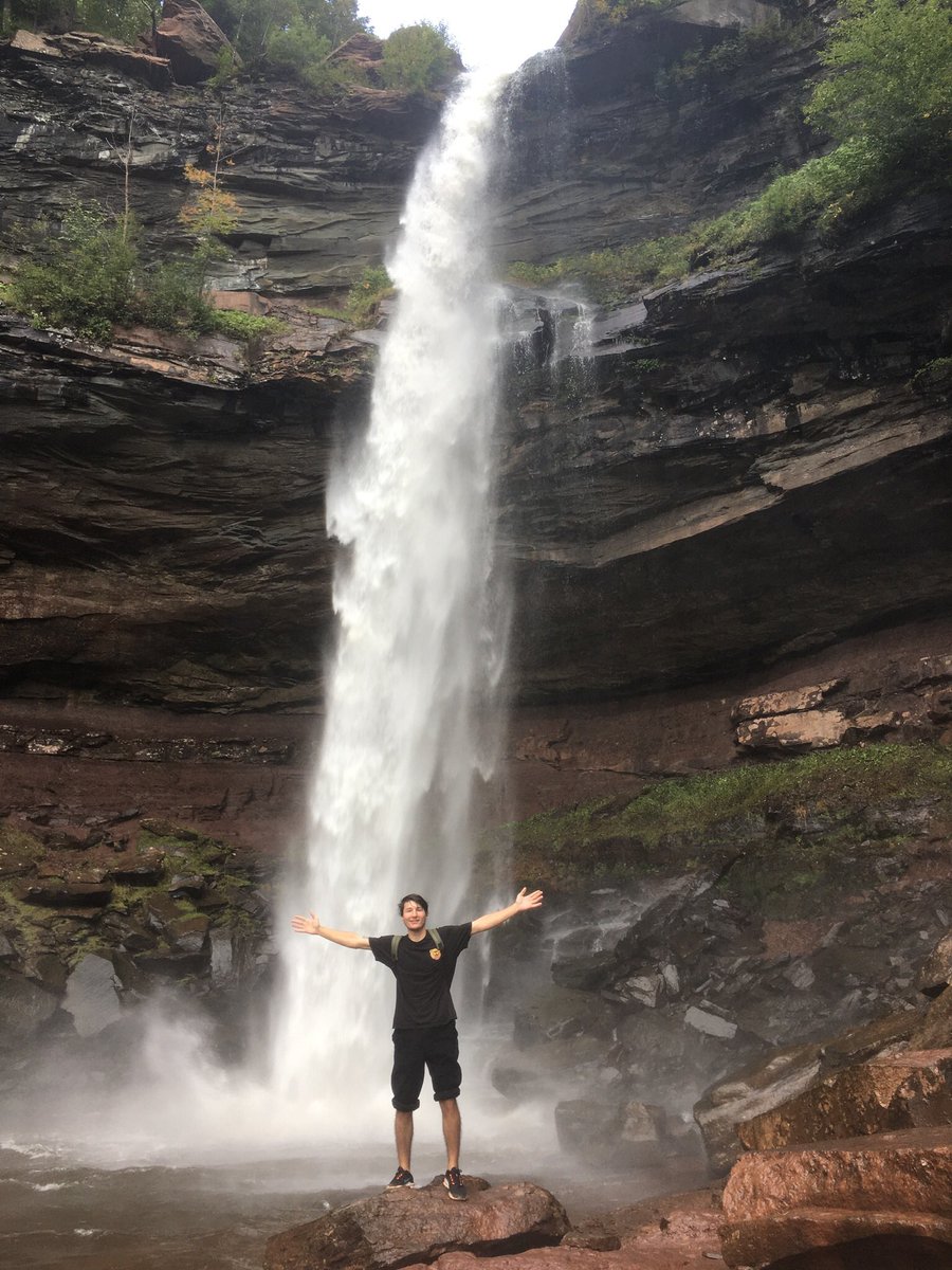 GET OUT and find yourself ! 🙏 #NFTCommumity #nft