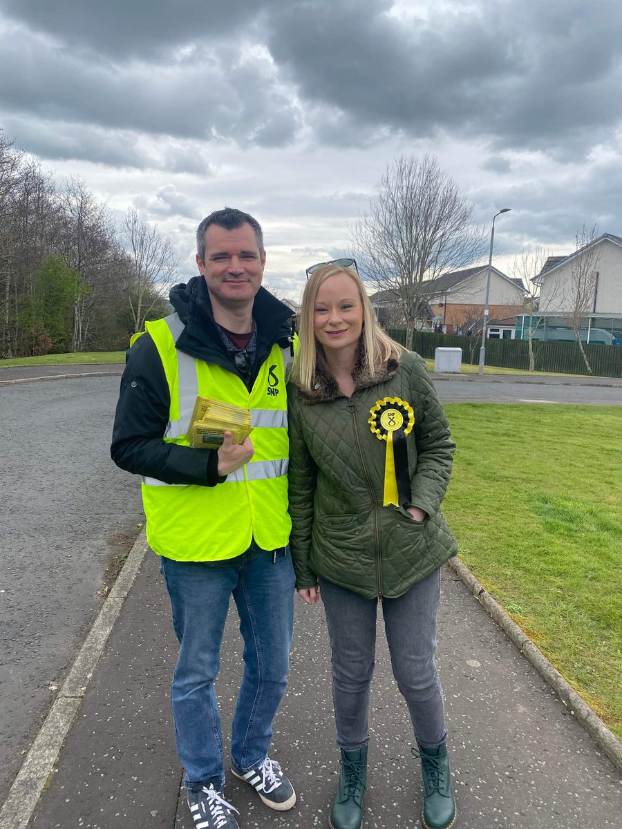 laurapoppet's tweet photo. Out and about in Ayr North again lots of positive responses at the doors 

#VoteSNP #activatesnp #council22 https://t.co/AmwZsdCggl