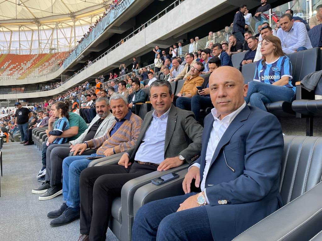 eczburhan's tweet photo. Adana Demirspor’umuzun, Altay maçında tribündeki yerlerimizi aldık. Tebrikler #AdanaDemirspor
#ADSvALT #MaviŞimşekler
@AdsKulubu https://t.co/ro9Dpq6Lyb