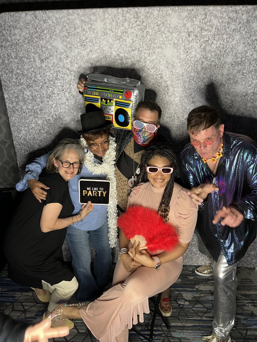 JTMooreMS's tweet photo. Oh what a night! Thanks to everyone that came out to sing, dance, donate, and volunteer - you made this event one to remember! #DiscoIsNotDead #SpringForMoore ❤️💛 https://t.co/RXhZrPt5uk