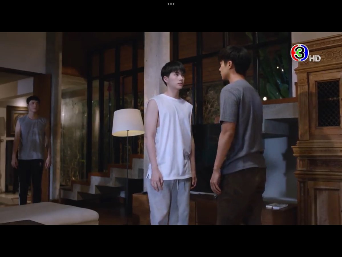 OxygenMJ's tweet photo. Move on จากEP ยากแน่ๆ จากคนที่เคยทนคนๆหนึ่ง โดนด่า โดนต่อย โดนถีบ ก็ไม่เคยโกรธ แต่มาถึงจุดที่เดินออกมาจากจุดนั้นเอง (น้ำตาแตก) แต่สุดท้ายพี่ณัฐก็แพ้ใจตัวเอง มาตามกลับบ้าน แล้วสร้างความสุขขึ้นมาใหม่ 😿😿😿😿 #TheMiracleOfTeddyBearEp7 #คุณหมีEp7 https://t.co/7whTZM2LSn