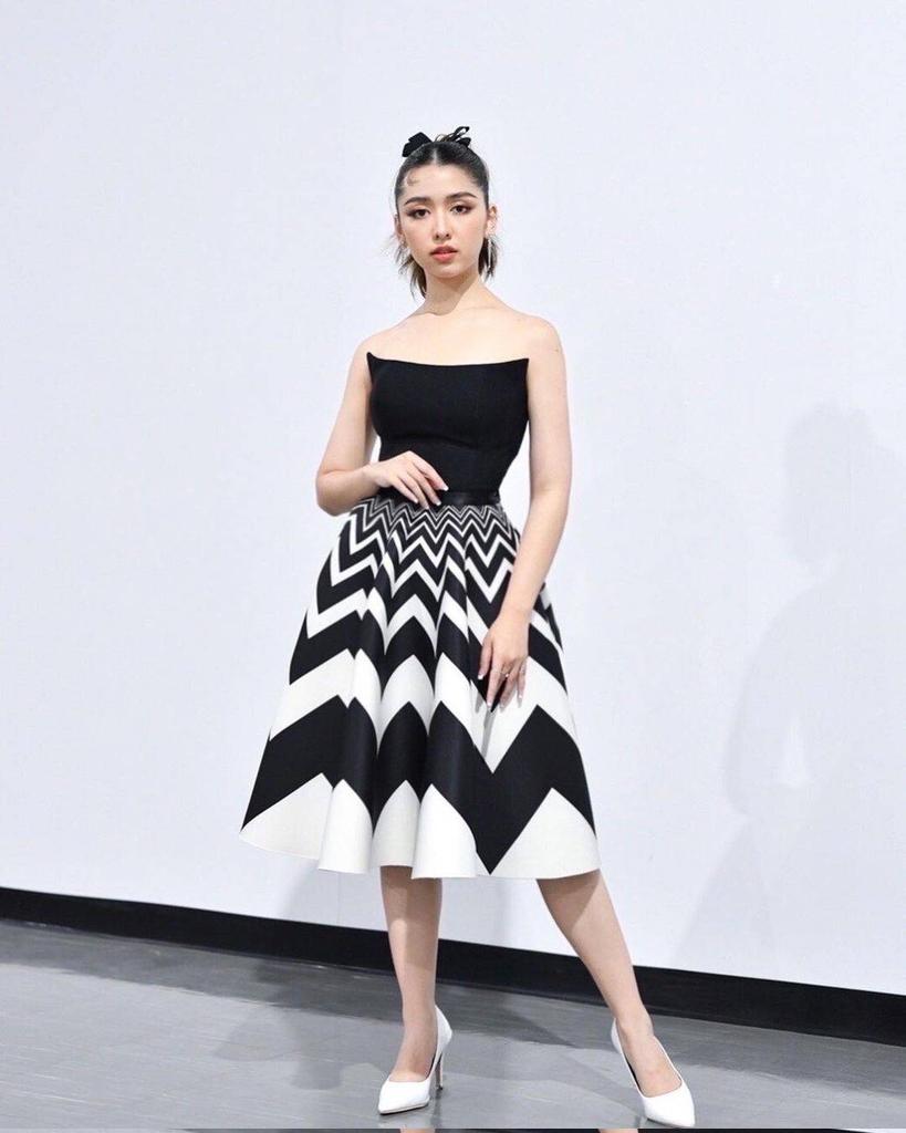 Lightst68518191's tweet image. ให้ตายเถอะ!!! เจนสวยจริงๆ❤
#JaneBNK48