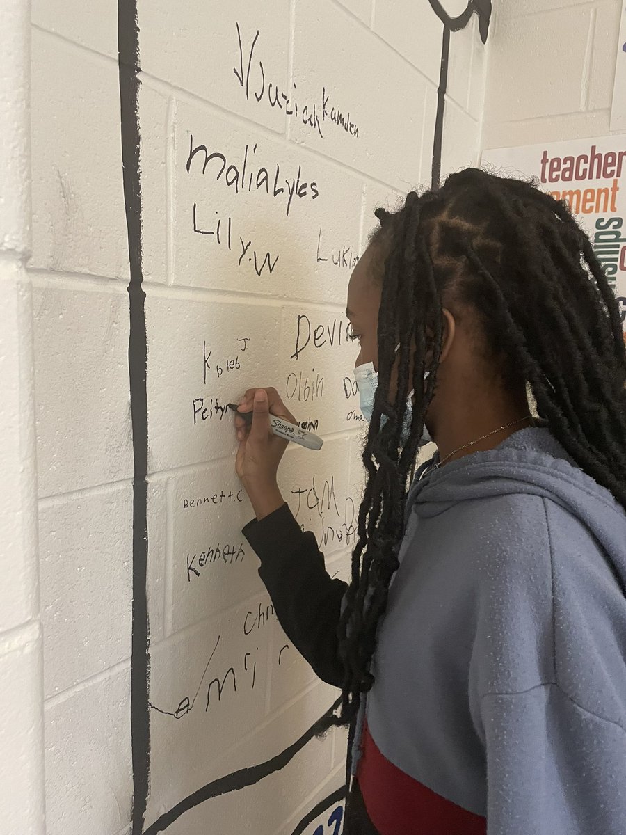 Katie Whisner tweet media