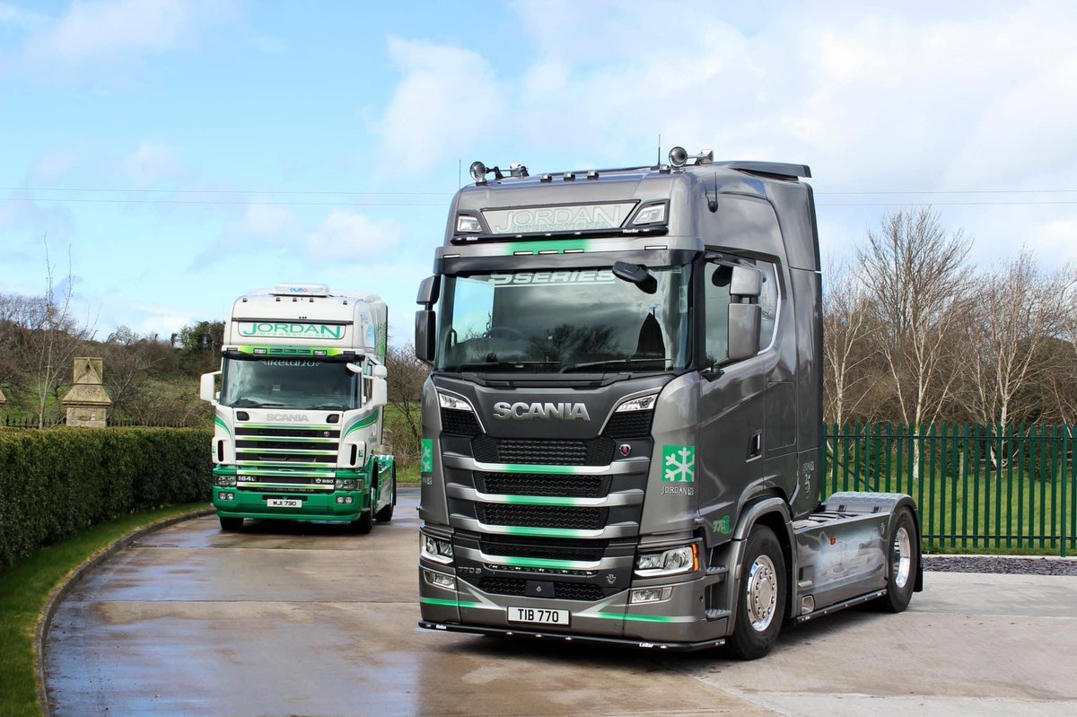 Jordan International Transport Ltd, Moy, Co Tyrone has just celebrated 25 years in business (1996-2021) and, to mark this ‘silver anniversary’, they have added a new top of the range Scania V8 770 S A 4X2NB to their very smart fleet of vehicles. #scania #v8 #770S #25years