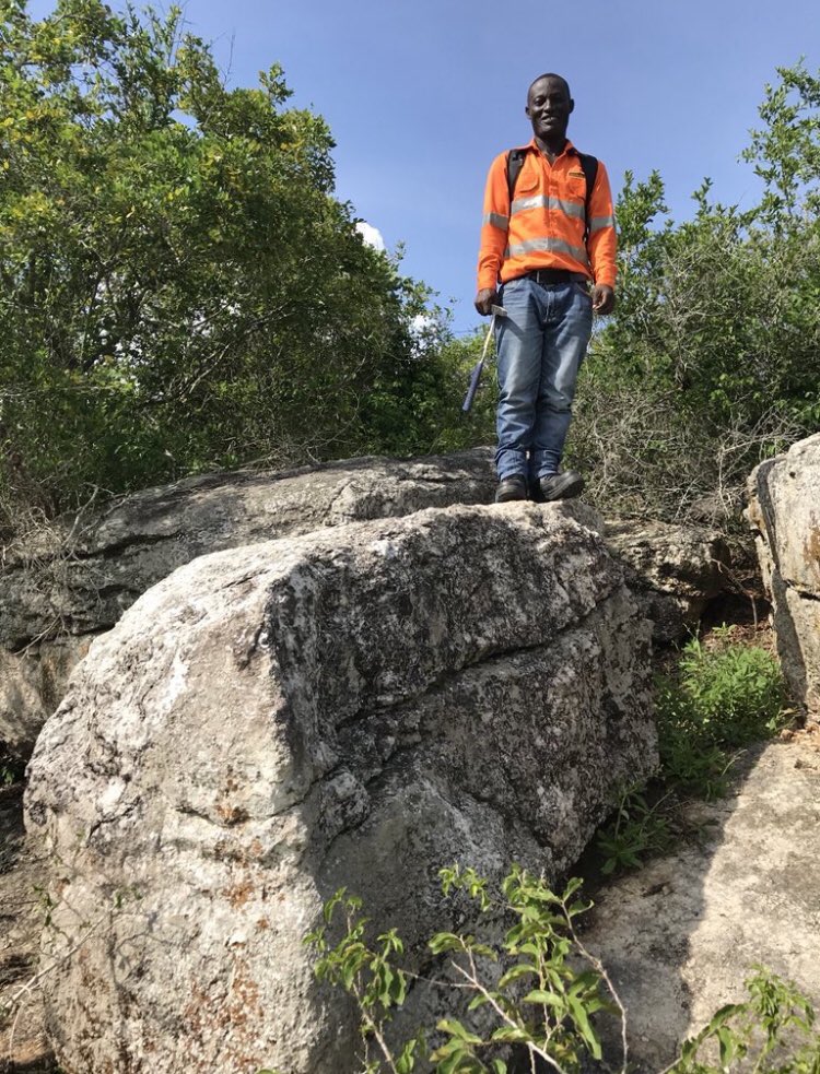 claudiohfox's tweet photo. I love a bit of #Lithium related #Outcropping (Where is it?)
We thought it was good in June 2018 but did we really expect it to be this big?
Some did & said so back then.
Fair play to them 👏
I learnt to listen & #research deeper. https://t.co/byTLsFqFWT