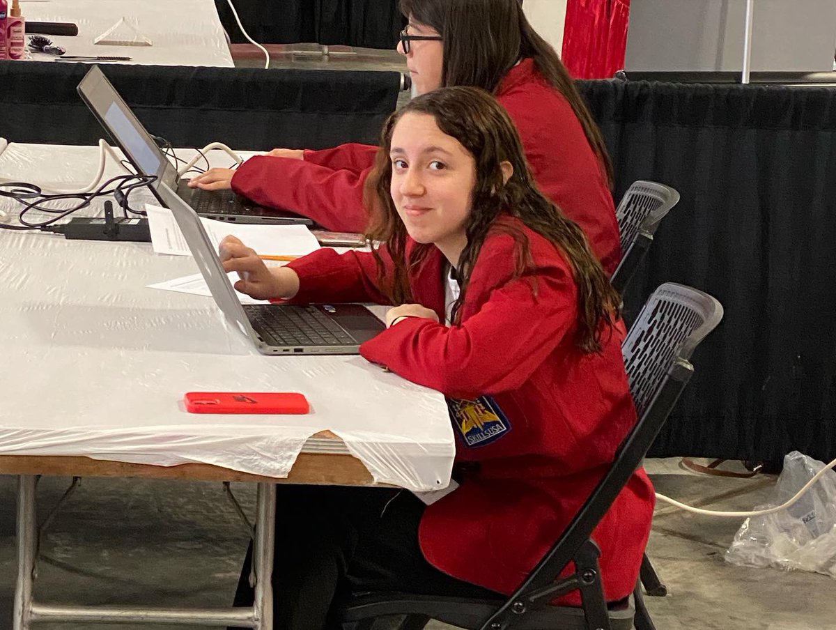 MrZweep's tweet photo. Louisville had a great experience at the  SkillsUSA Nebraska state conference. Congratulations to Jaylin Gaston who received a $250 Nebraska Trucking Scholarship #pride_purple #skillsusanebraska #lps_skillsusa #skillusa #lpslions #cementcity https://t.co/jgd1qBdlQi