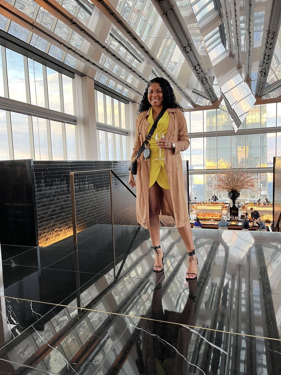 chefanienicole's tweet photo. Sky High to start. #PhillyChefConference https://t.co/HqeHLop5cX