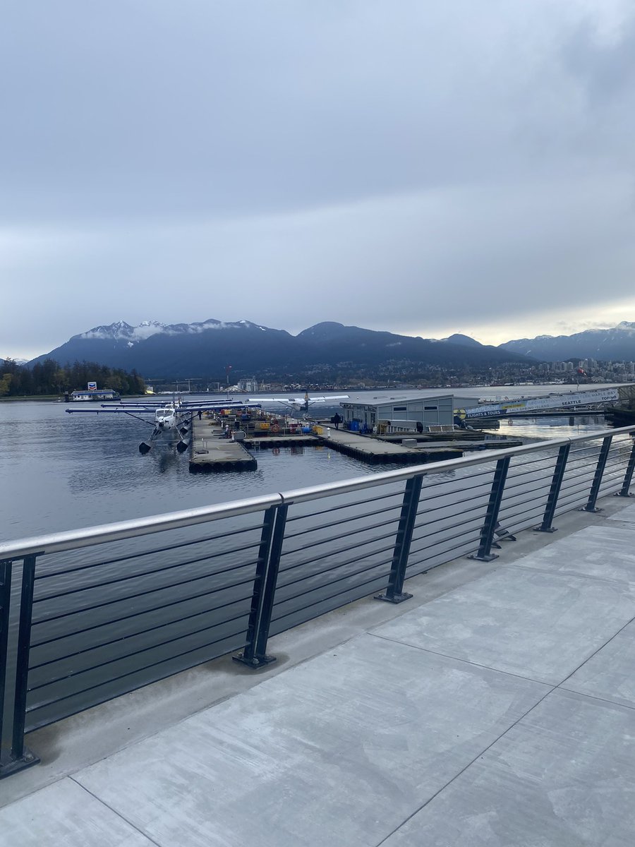 MieshaBVicBC's tweet photo. Good morning  @HarbourAirLtd #flyha #turboticket https://t.co/XfEXDhJUHP