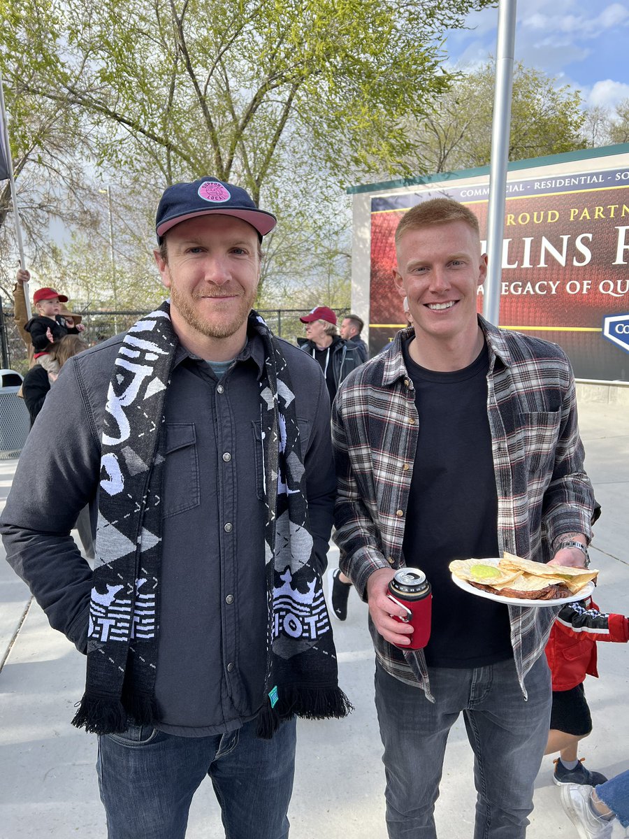 WasatchMingos's tweet photo. When Legends meet Legends, it’s… Legendary. 

@TurboTobin13 meets @justen_glad https://t.co/vYMUXqVrHJ