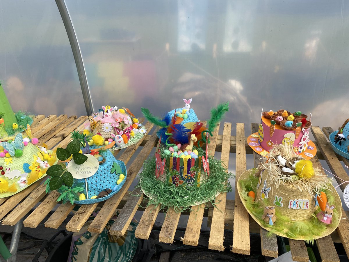 KateGroucutt's tweet photo. One of those impossible jobs as a local councillor - judging the Easter bonnet competition!  All the entries at the @AvenueSexton children’s party were fantastic and everyone had lots of fun hunting for the golden egg. We have such creative children in Parr 🙌🌈🐣 https://t.co/ulSDyTkMK3