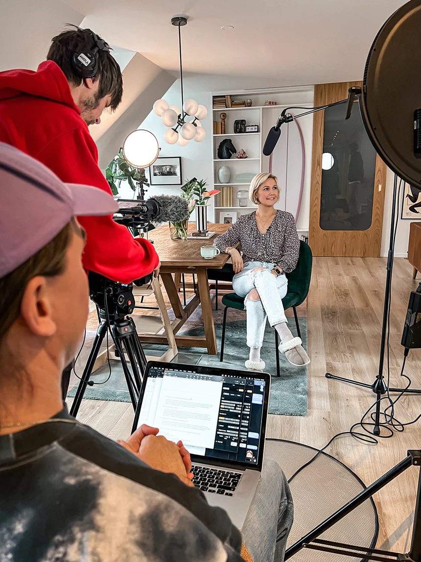 WorldofAlidia's tweet photo. It takes a village! WoA’s amazing CEO @VanjaWikstrom is working hard spreading the word about crypto and NFTs to the wider public in Sweden. 

✨Who introduced you to NFTs?✨

#NFTcommunity #NFTSverige #Kryptosverige #cryptowomen #NFTwomen #womenNFTproject https://t.co/wR2unlYbNP