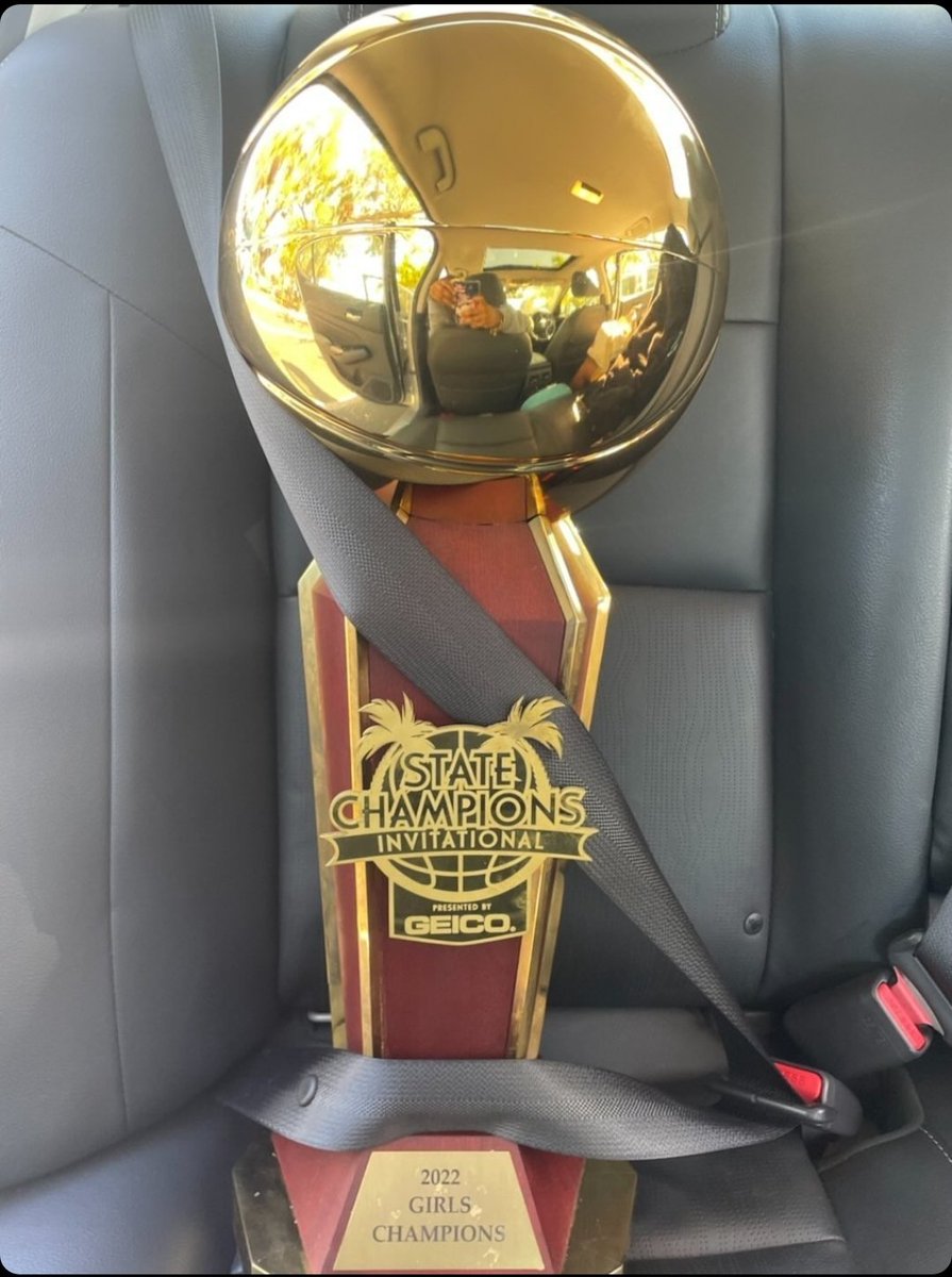 Our girl is on her way to the DMV😤😤
#culturewins