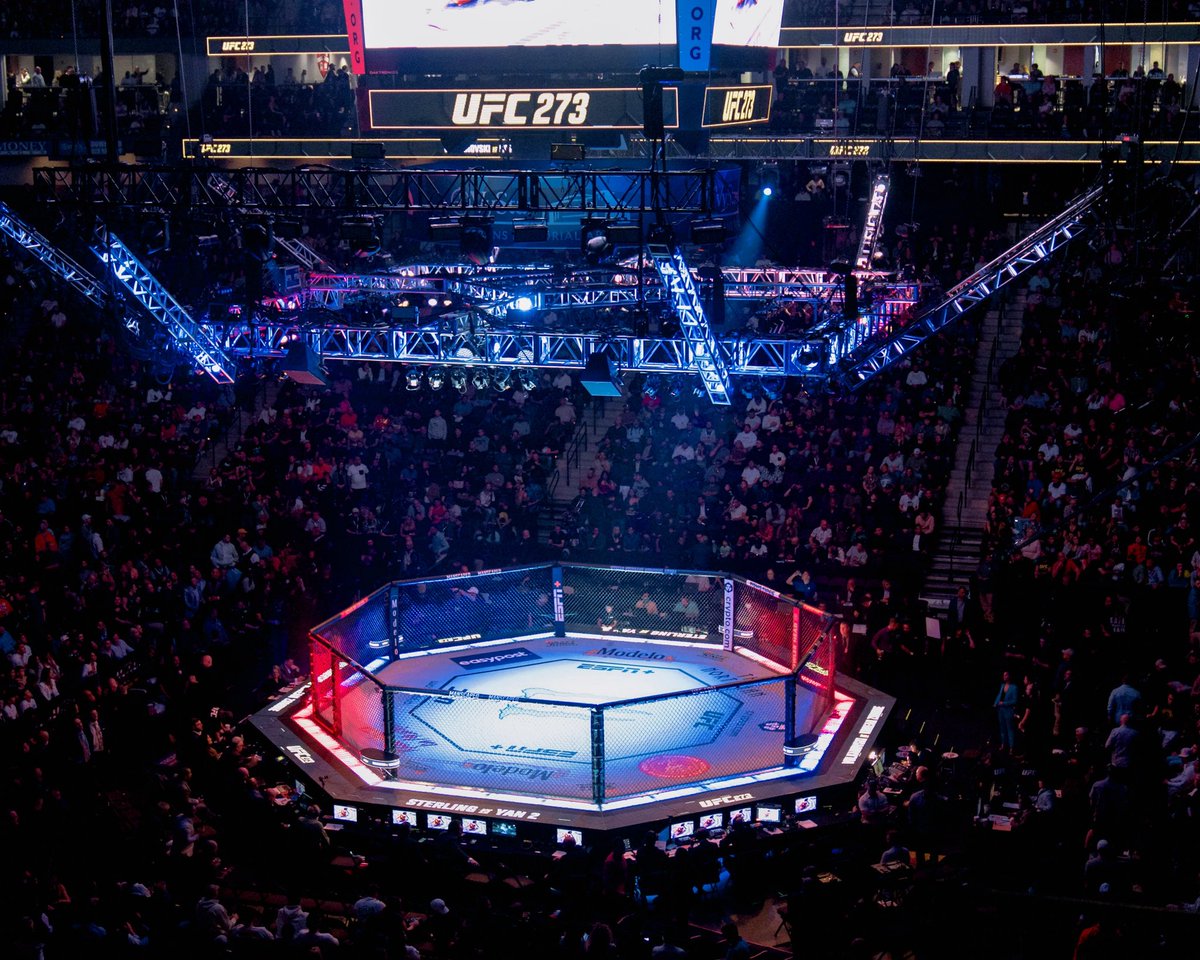 RonDeSantis's tweet photo. Congrats to @danawhite and @ufc for another great event in Jacksonville for #UFC273
 
Three years in a row! https://t.co/tNGEsT2NHA