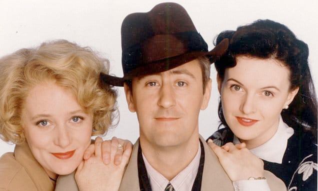 Can we get a RT? #GoodnightSweetheart #90s