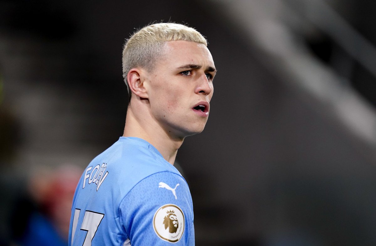 text_citations's tweet photo. Like for Phil Foden and Retweet for Pedri. #MCILIV #ManCity https://t.co/krGAn88YBw