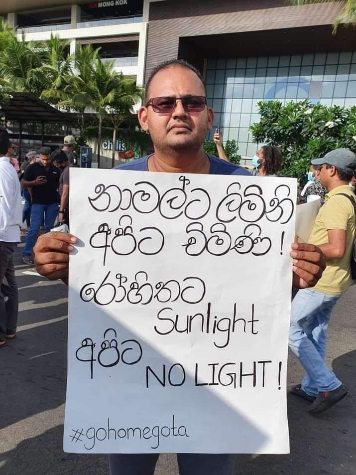 Protester of the Day ❤️😂