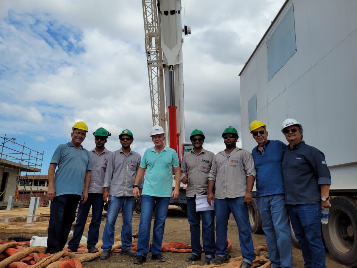 Casagrande_ES's tweet photo. Domingo para acompanhar as instalações dos eletrocentros das estações de bombeamento de Aguas pluviais de Jardim Marilândia e Cobilandia. Investimento histórico em macrodrenagem que irá melhorar o problema das inundações de Vila Velha e Cariacica. https://t.co/guxA5C1ANy