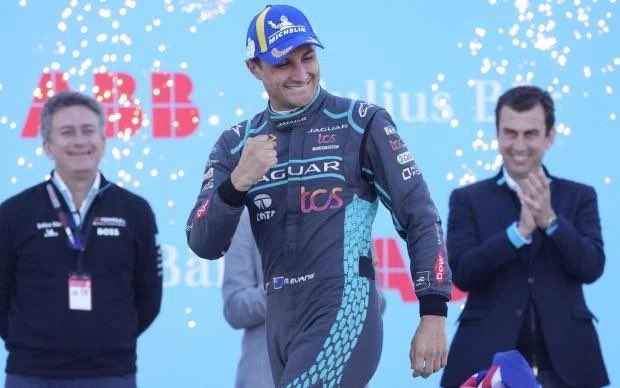 bjorklundjan's tweet photo. Klimatet i fokus. Formula E race på gatorna i Rom🇮🇹. Racet ordnat vårt eget ABB🇸🇪🇨🇭. Formula E är Formel-1 med el-motor. Fort gick det. ABB omsätter 20 miljarder/år enbart i 🇮🇹. @ABBSverige https://t.co/nY6pvLsrAz