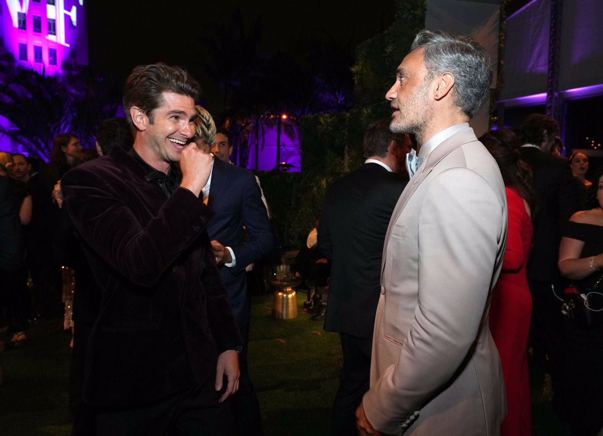 cr4vensworth's tweet photo. No thoughts just these pics of Taika Waititi and Andrew Garfield https://t.co/38679ixu0G