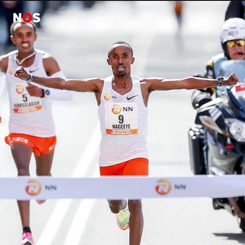 ANageeye's tweet photo. DREAM!! WINN!! 
NATIONAL RECORD!! 
Dankje #demooiste @marathonrotterdam 
Big thanks to my friend @bashirabdi204 and my coach @garylough &amp; my team @nnrunningteam https://t.co/EdGo6T3UIk